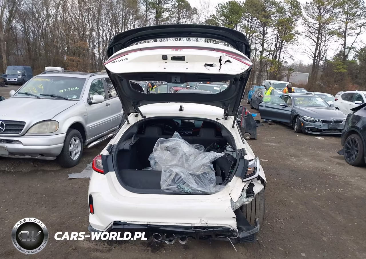 2025 Honda Civic Type R VIN:JHMFL5G49SX003821 - 16