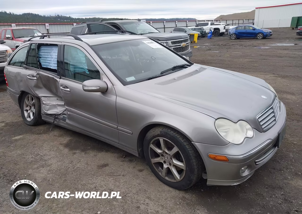 2005 Mercedes-Benz C 240 Luxury 4Matic