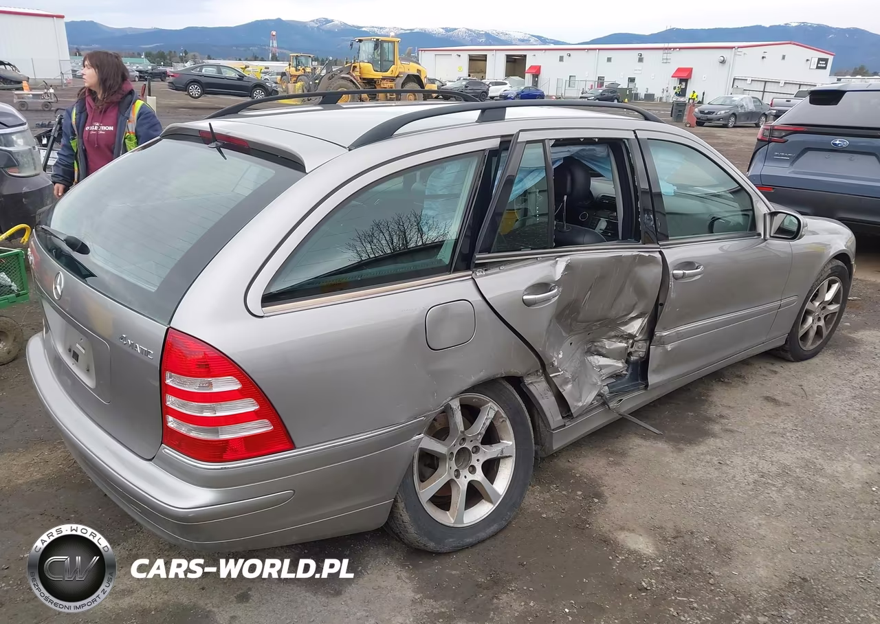 2005 Mercedes-Benz C 240 Luxury 4Matic VIN:WDBRH81J25F562412 - 4