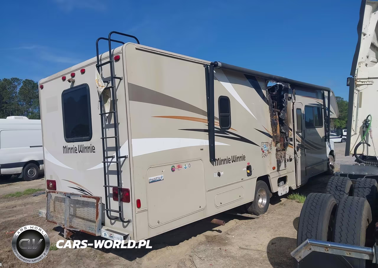 2018 Ford E-450 Cutaway VIN:1FDXE4FSXJDC18873 - 3