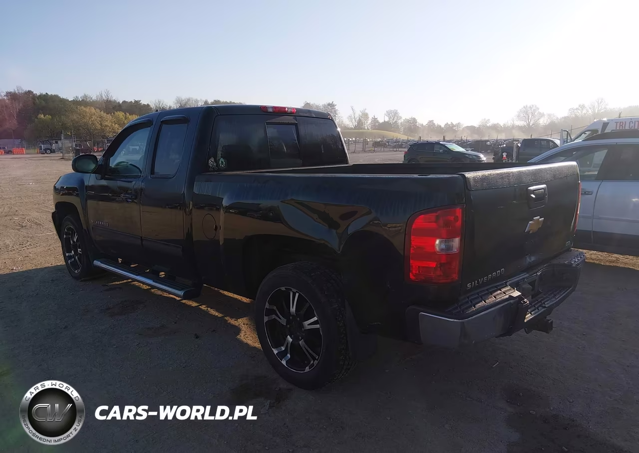 2013 Chevrolet Silverado 1500 Ltz VIN:1GCRKTE79DZ188706 - 3