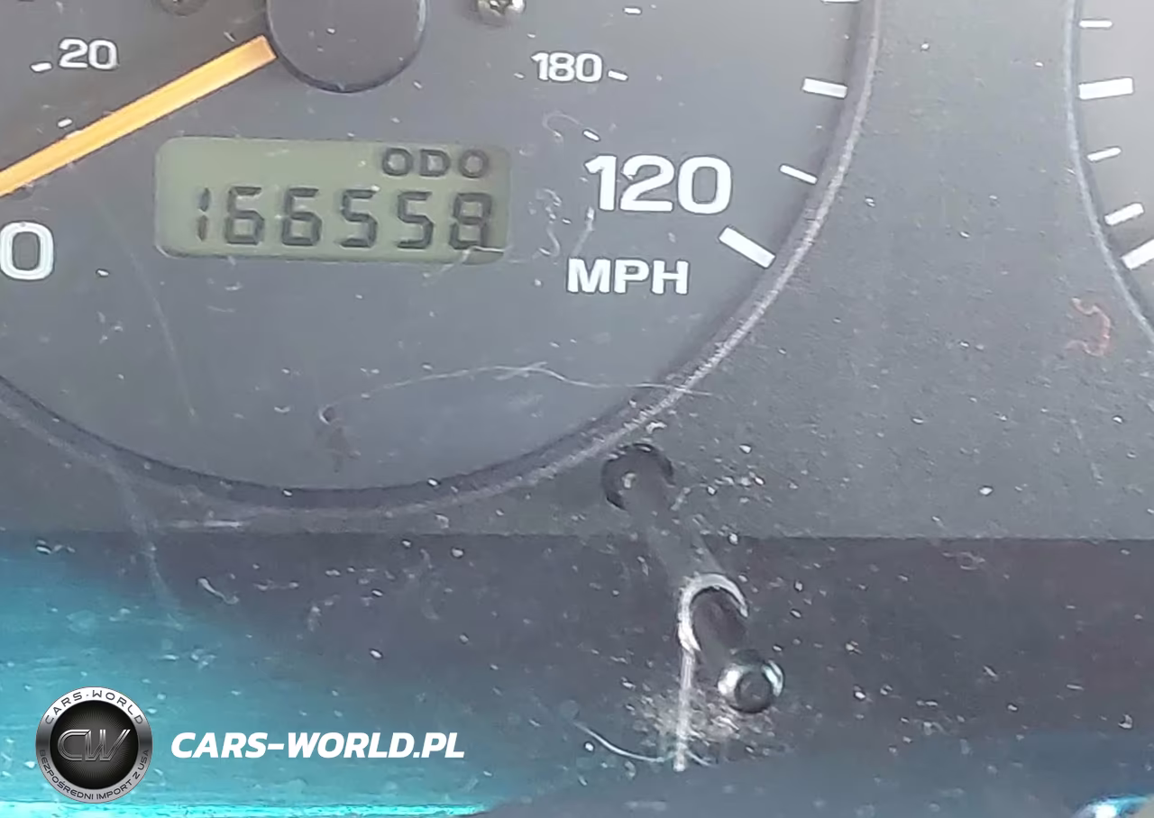 2000 Subaru Forester L VIN:JF1SF635XYH720796 - 15