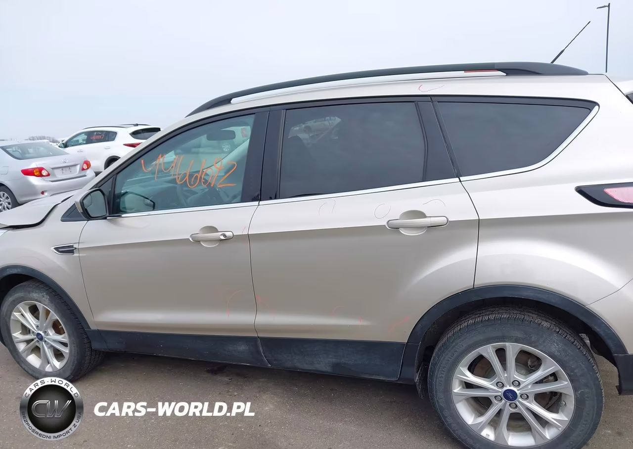 2018 Ford Escape Se VIN:1FMCU0GD6JUC87523 - 15