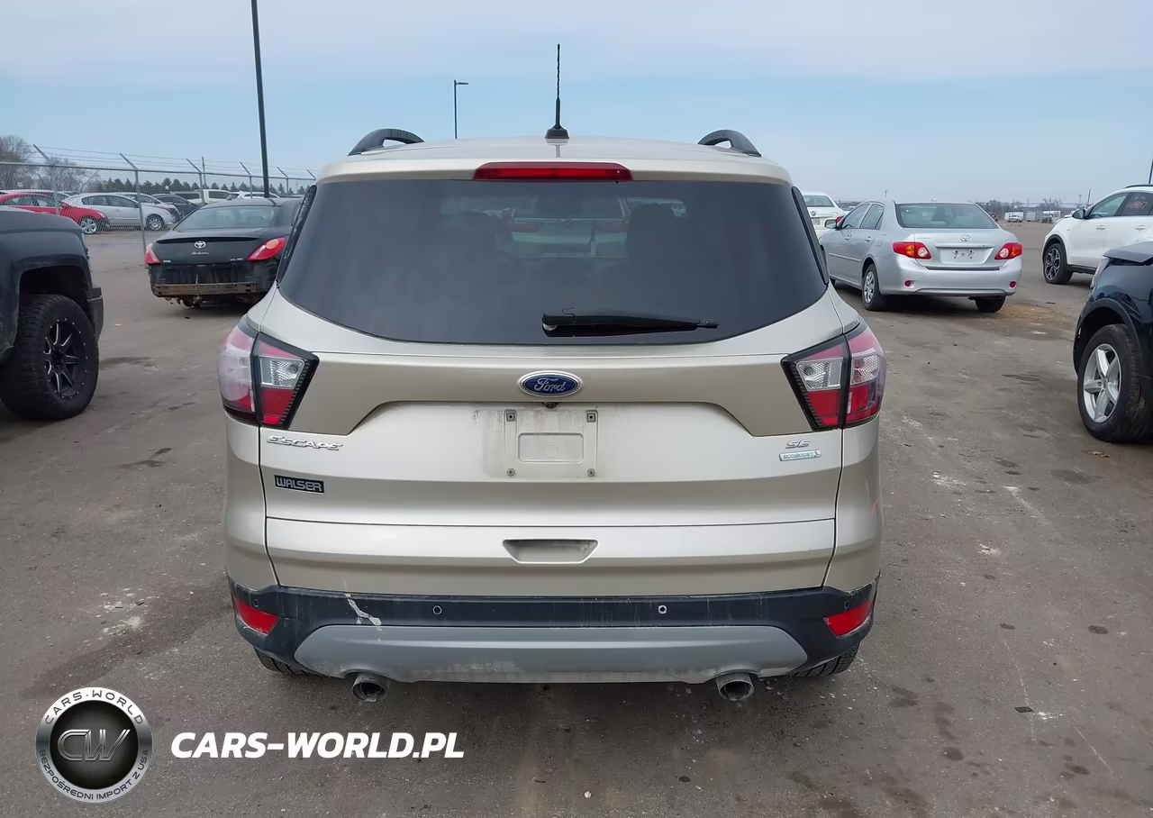 2018 Ford Escape Se VIN:1FMCU0GD6JUC87523 - 17