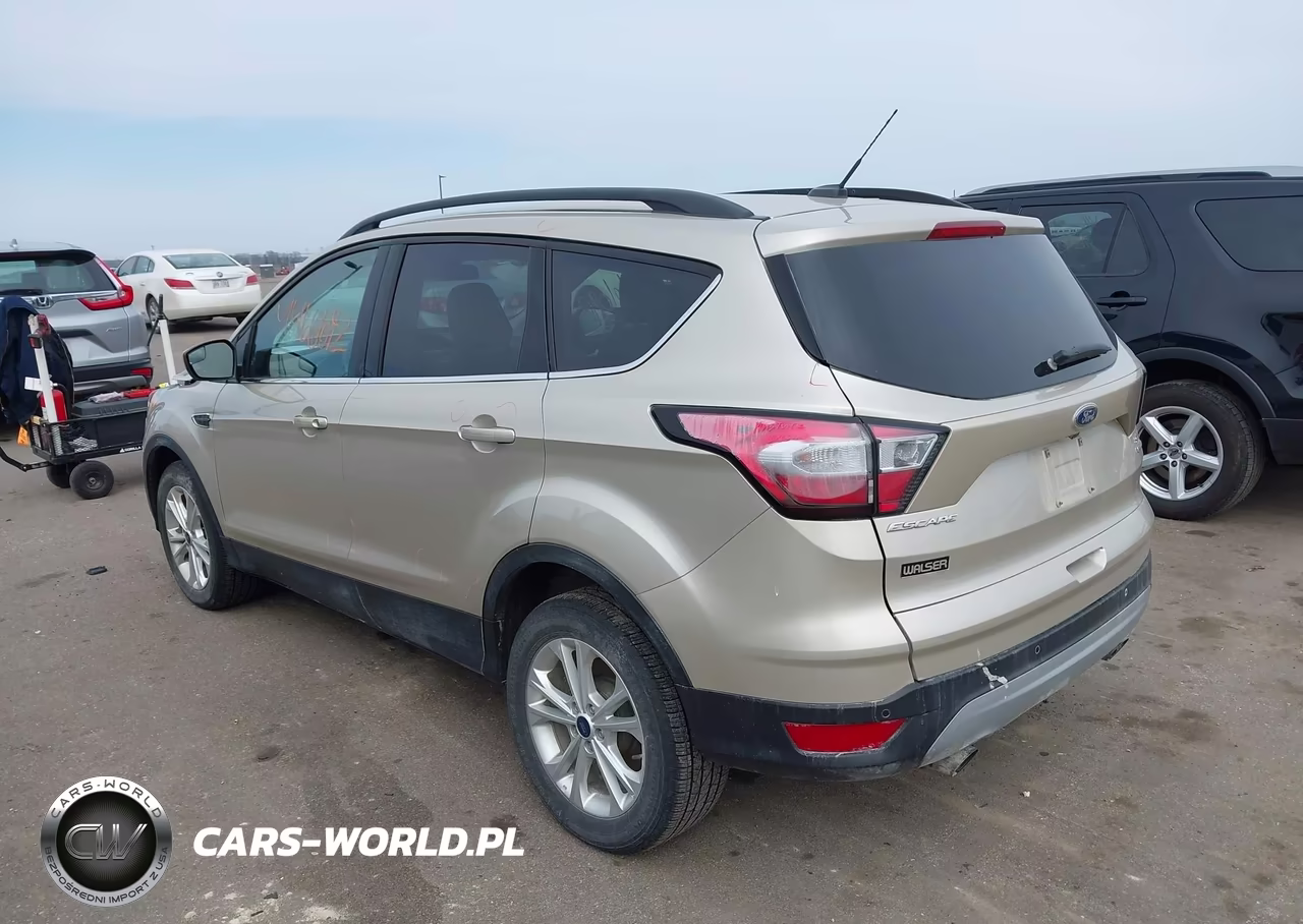 2018 Ford Escape Se VIN:1FMCU0GD6JUC87523 - 3