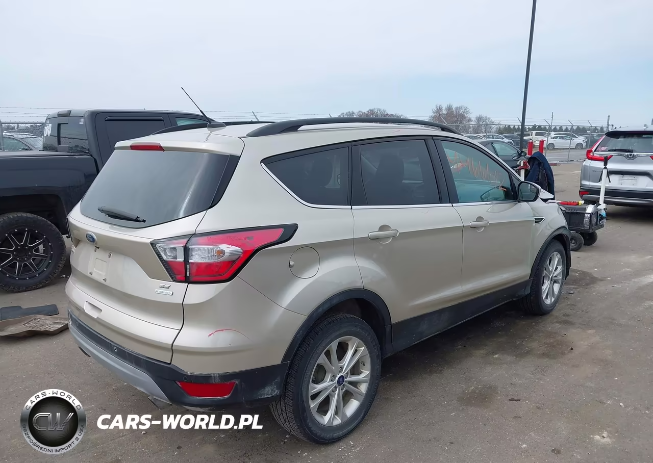 2018 Ford Escape Se VIN:1FMCU0GD6JUC87523 - 4