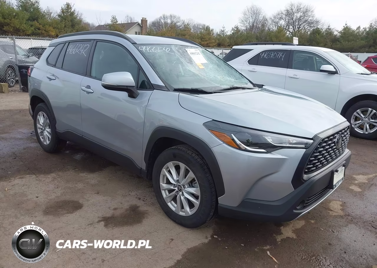 2022 Toyota Corolla Cross Le – zdjęcie 1 z 16