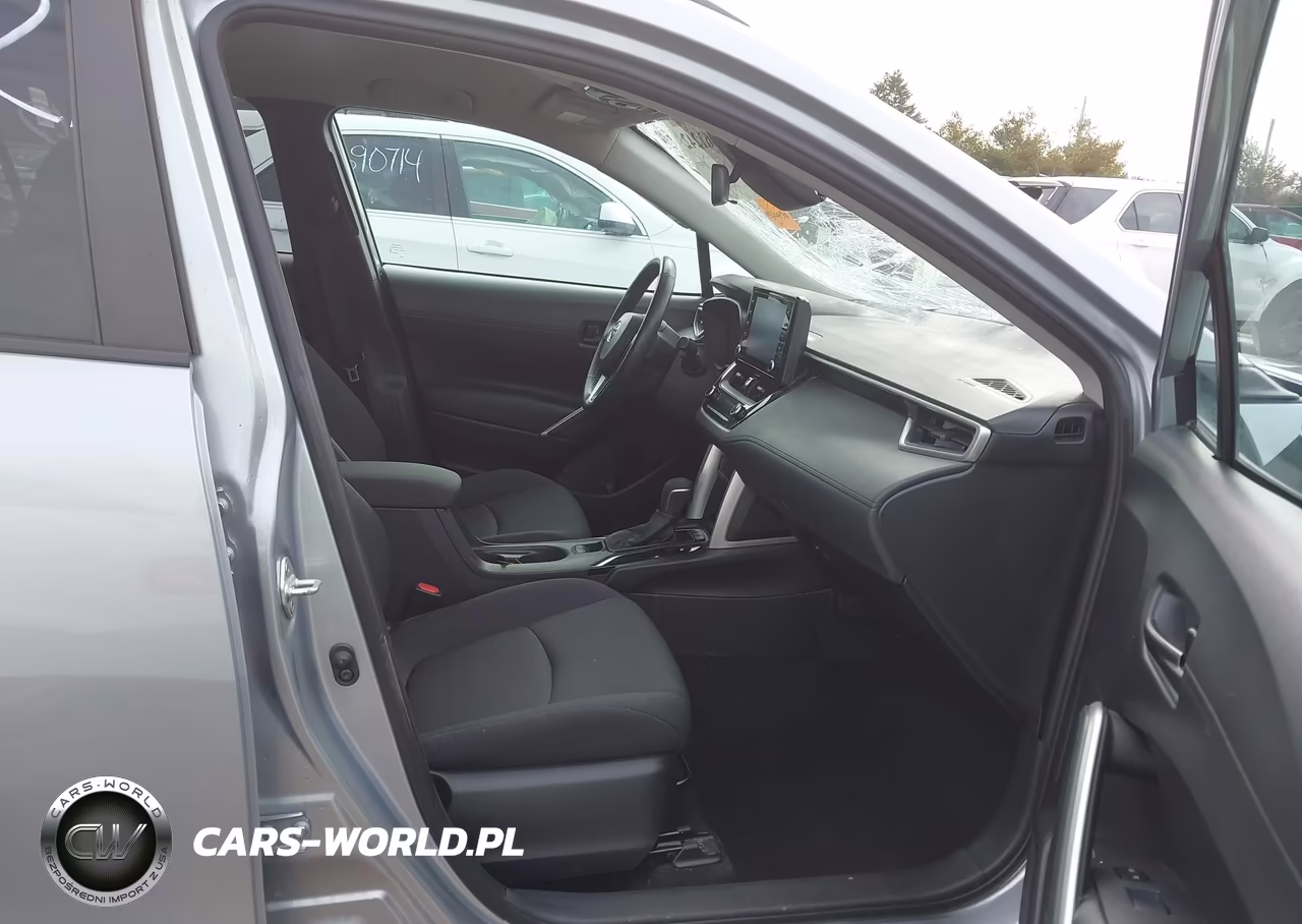 2022 Toyota Corolla Cross Le VIN:7MUCAAAG7NV034524 - 5