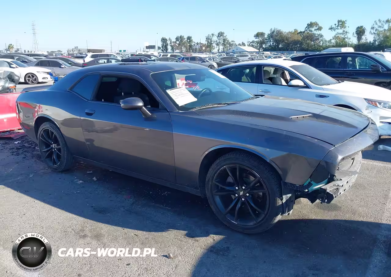 2017 Dodge Challenger Sxt