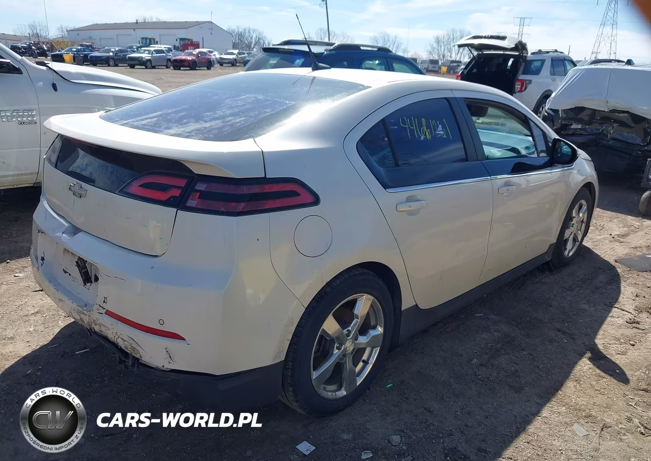2013 Chevrolet Volt VIN:1G1RD6E49DU129971 - 4