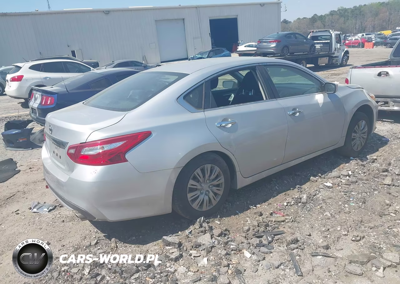 2016 Nissan Altima 2.5 S VIN:1N4AL3AP9GN367491 - 4