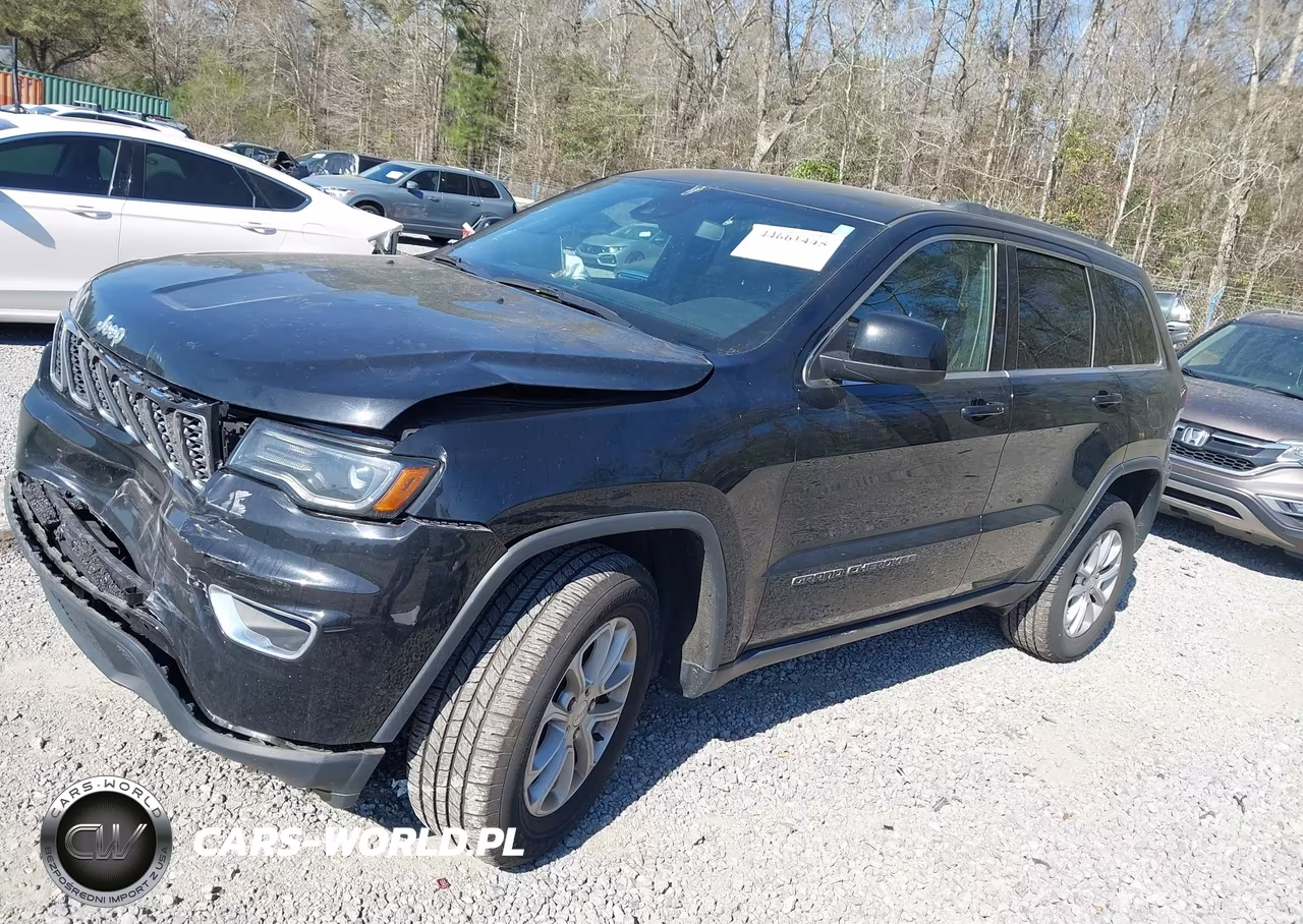 2021 Jeep Grand Cherokee Laredo X 4X4 VIN:1C4RJFAG3MC827837 - 2