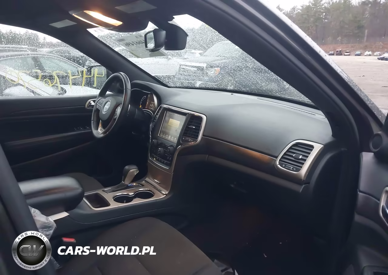 2016 Jeep Grand Cherokee Laredo VIN:1C4RJFAG2GC454634 - 5