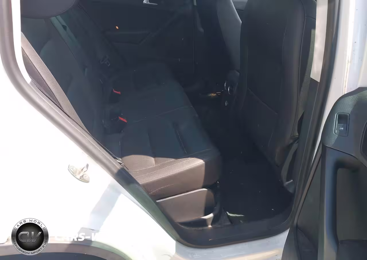 2015 Volkswagen Tiguan Se VIN:WVGAV7AX1FW575462 - 8