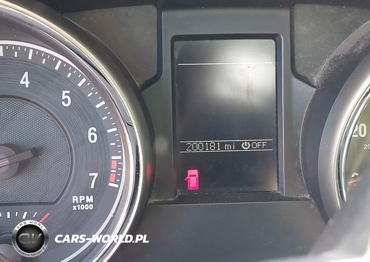 2011 Jeep Grand Cherokee Laredo VIN:1J4RR4GG6BC575402 - 15