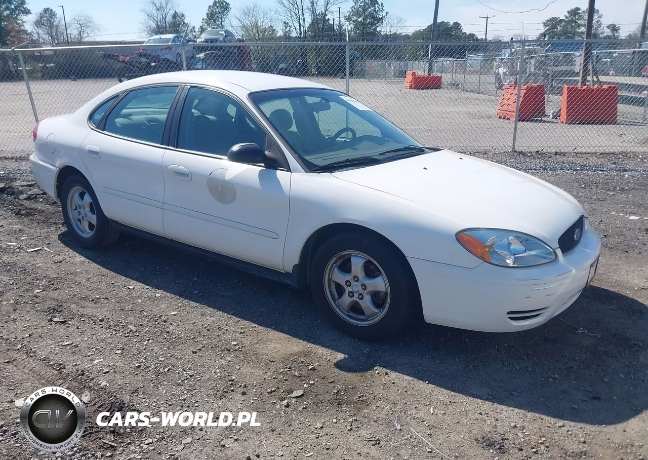 2004 Ford Taurus Se