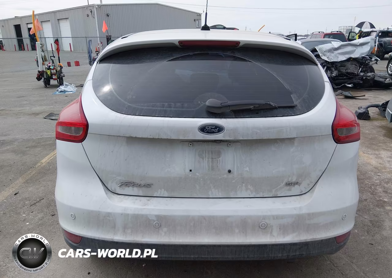 2018 Ford Focus Sel VIN:1FADP3M20JL326705 - 16