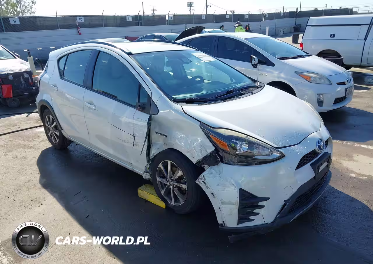 2018 Toyota Prius C One