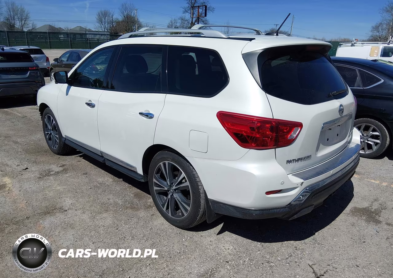 2017 Nissan Pathfinder Platinum VIN:5N1DR2MMXHC638570 - 3