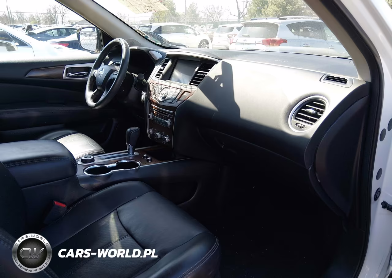 2017 Nissan Pathfinder Platinum VIN:5N1DR2MMXHC638570 - 5