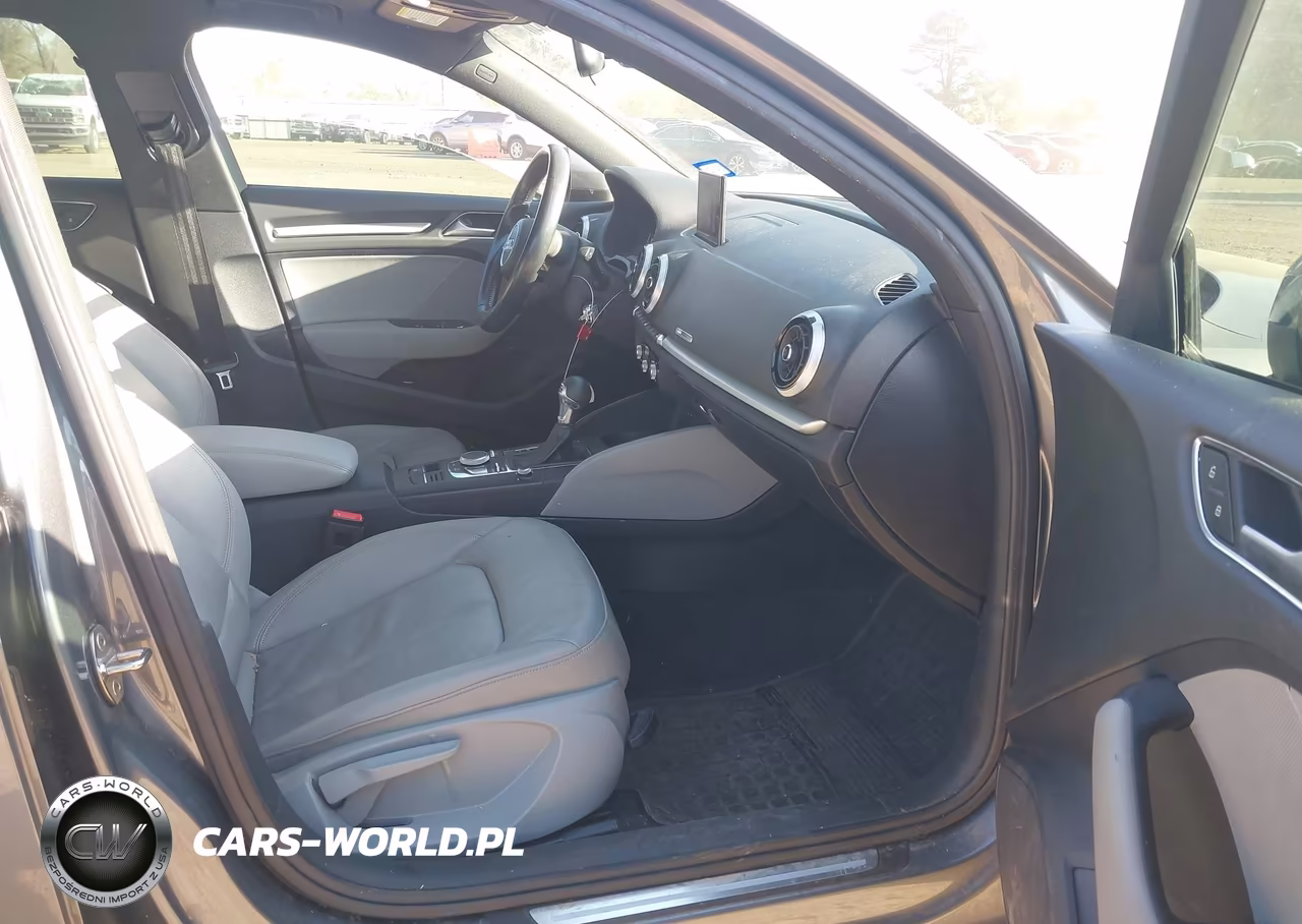 2019 Audi A3 40 Premium-40 Titanium Premium VIN:WAUAUHFF4KA077161 - 5