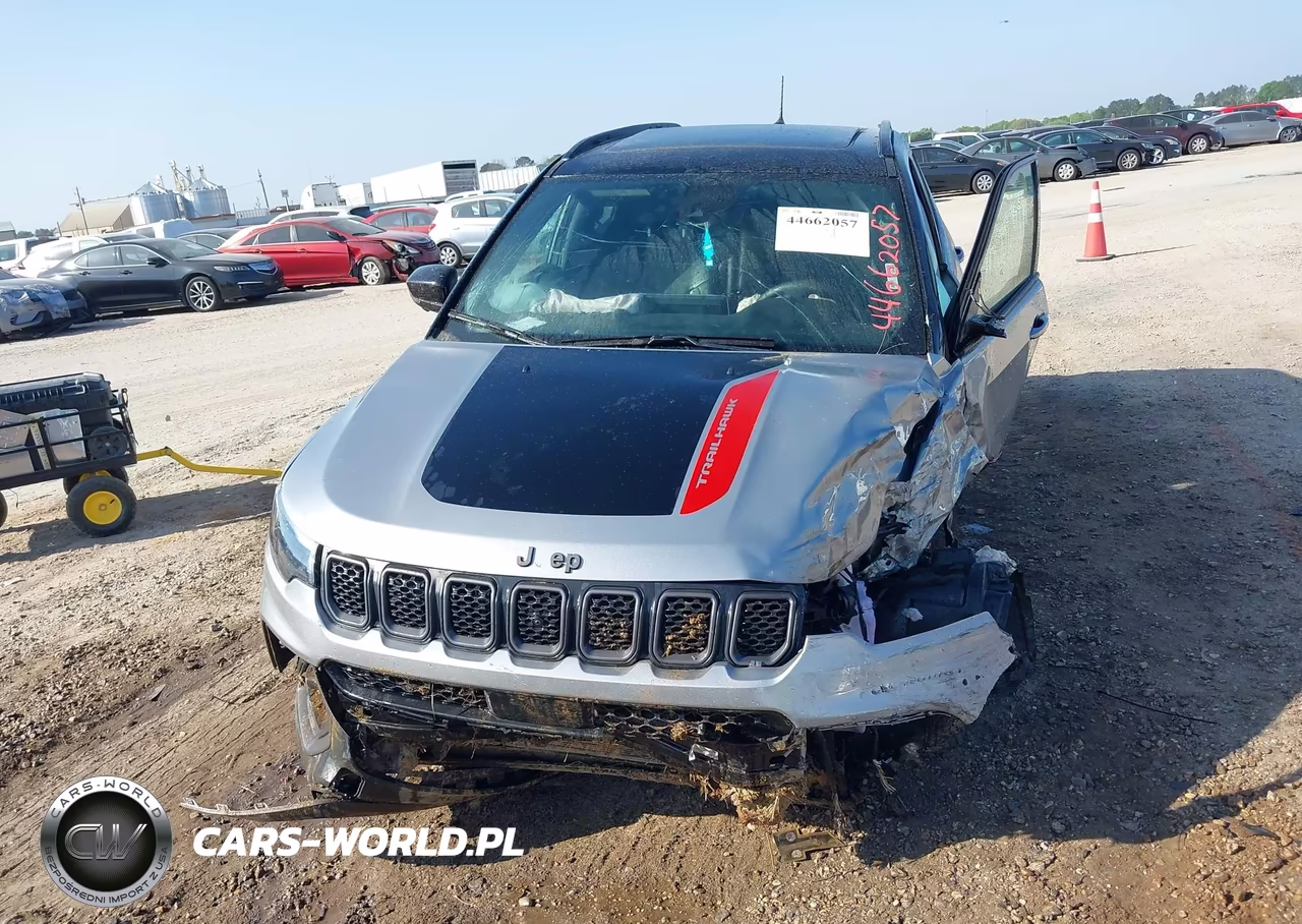2023 Jeep Compass Trailhawk 4X4 VIN:3C4NJDDN9PT560984 - 12