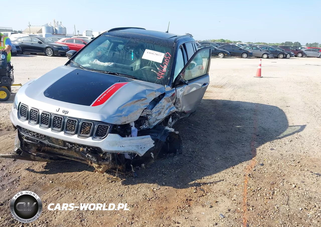 2023 Jeep Compass Trailhawk 4X4 VIN:3C4NJDDN9PT560984 - 2