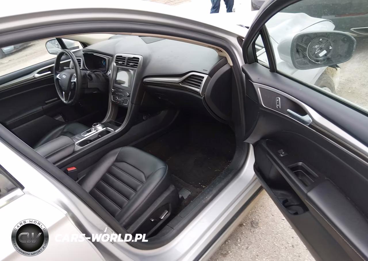 2019 Ford Fusion Hybrid Sel VIN:3FA6P0MU7KR130711 - 5
