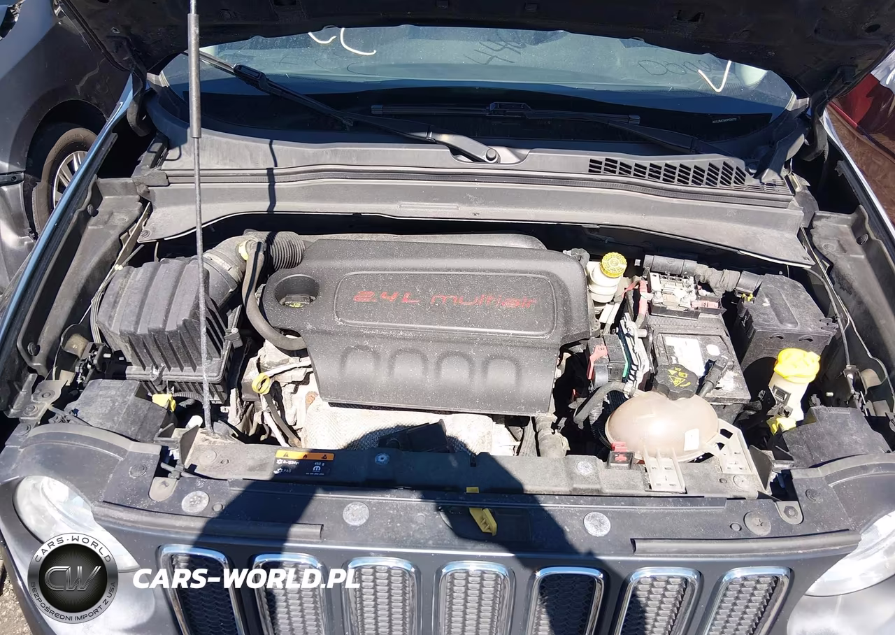 2016 Jeep Renegade Sport VIN:ZACCJBAT9GPE20732 - 10