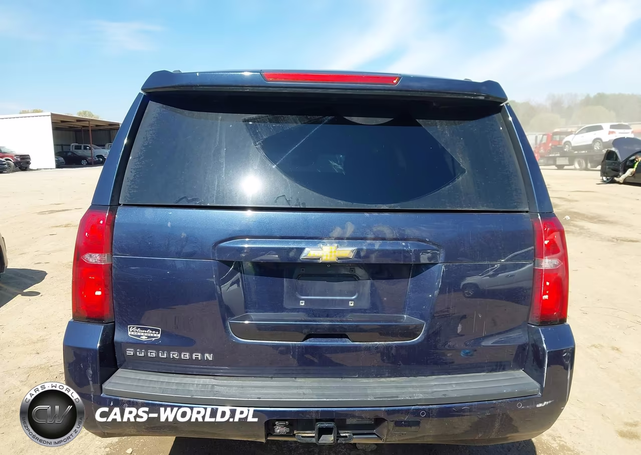 2018 Chevrolet Suburban Lt VIN:1GNSKHKCXJR144300 - 16
