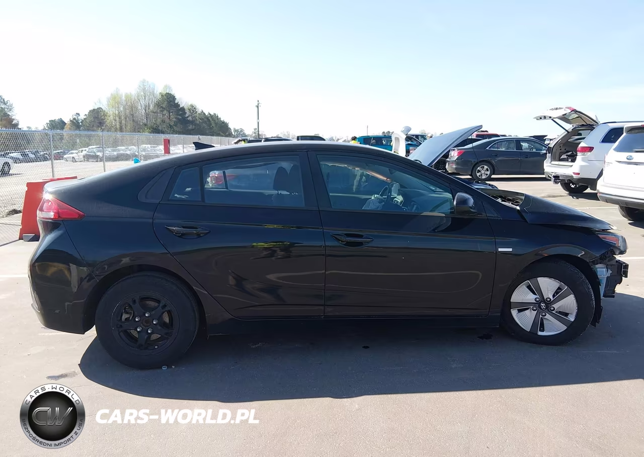 2017 Hyundai Ioniq Hybrid Blue VIN:KMHC65LC4HU022307 - 14