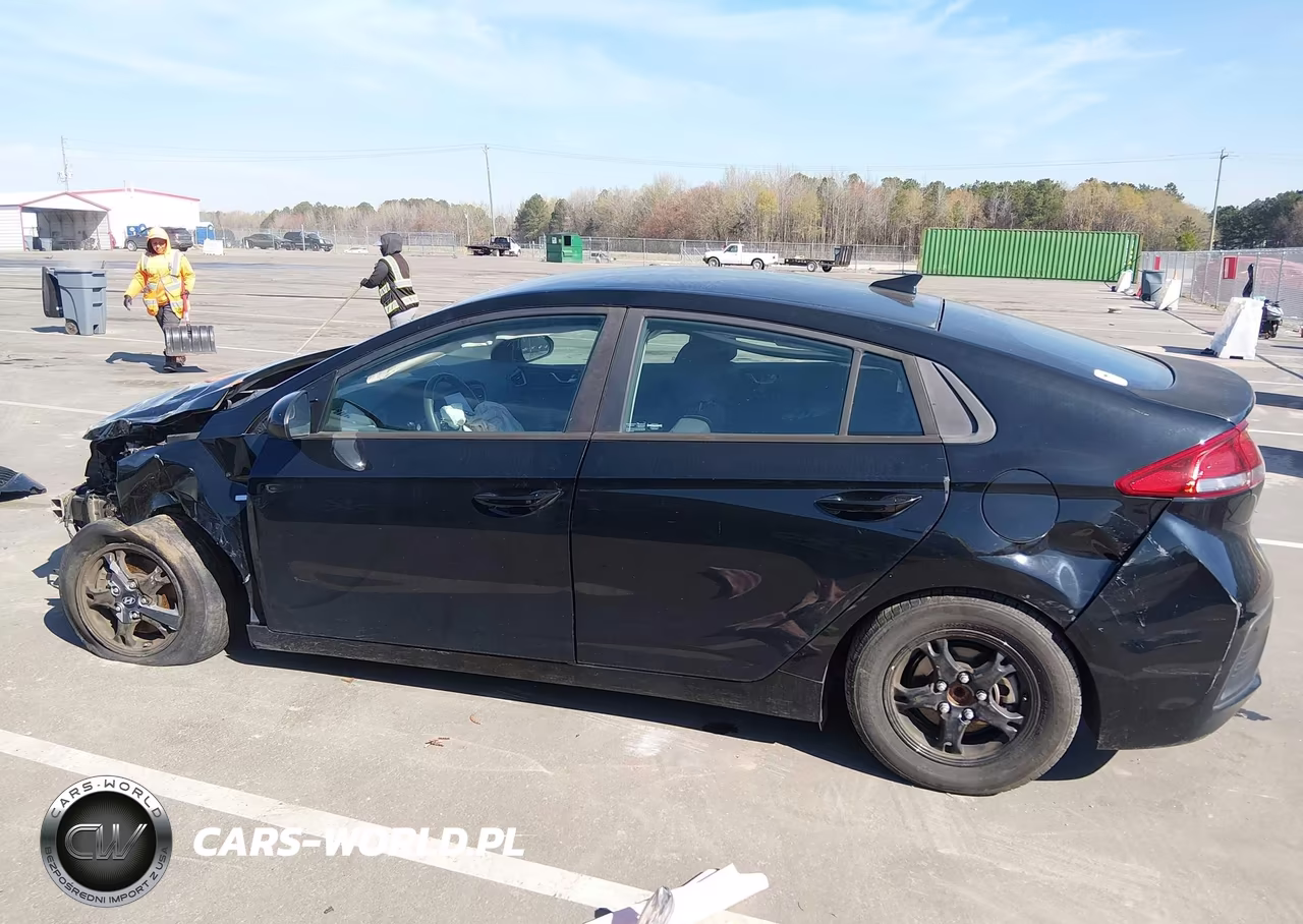2017 Hyundai Ioniq Hybrid Blue VIN:KMHC65LC4HU022307 - 15