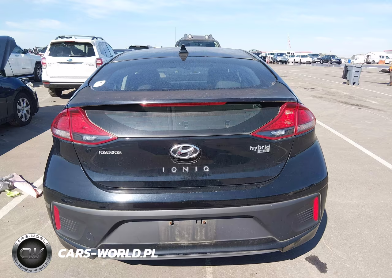 2017 Hyundai Ioniq Hybrid Blue VIN:KMHC65LC4HU022307 - 17