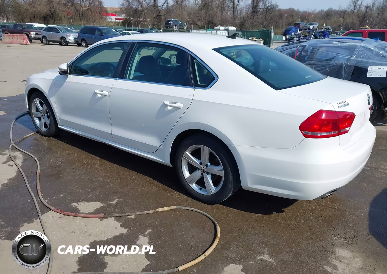 2012 Volkswagen Passat 2.5L Se VIN:1VWBP7A33CC082344 - 3