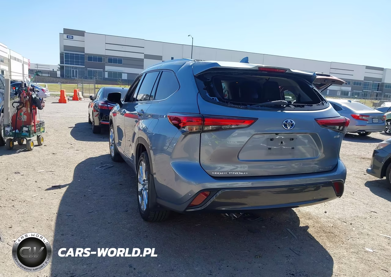 2022 Toyota Highlander Hybrid Limited VIN:5TDYARAH4NS013640 - 3