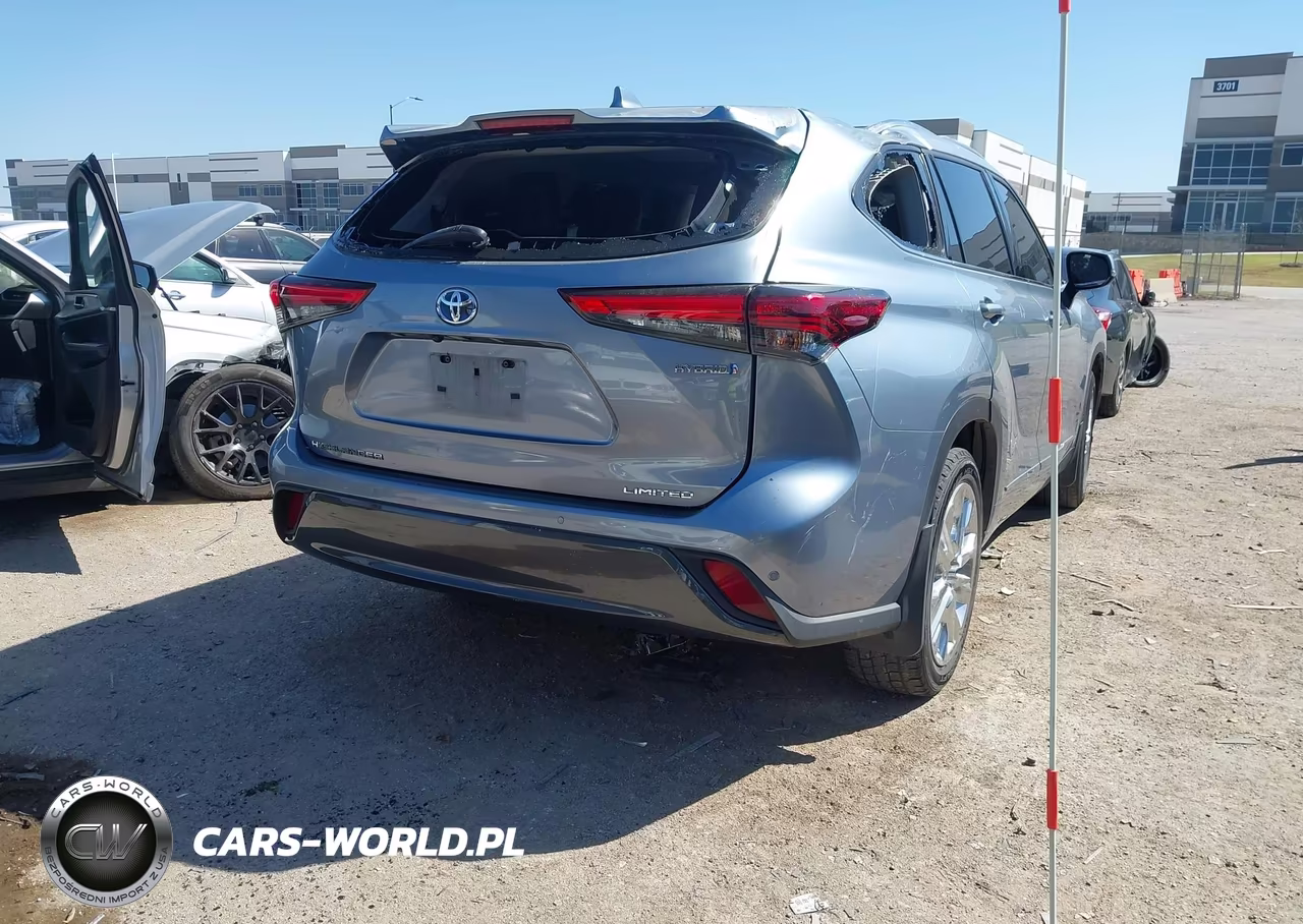 2022 Toyota Highlander Hybrid Limited VIN:5TDYARAH4NS013640 - 4