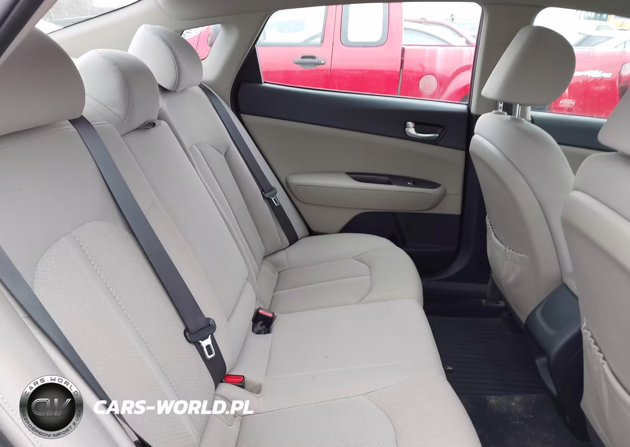 2016 Kia Optima Lx VIN:KNAGT4L30G5079117 - 8