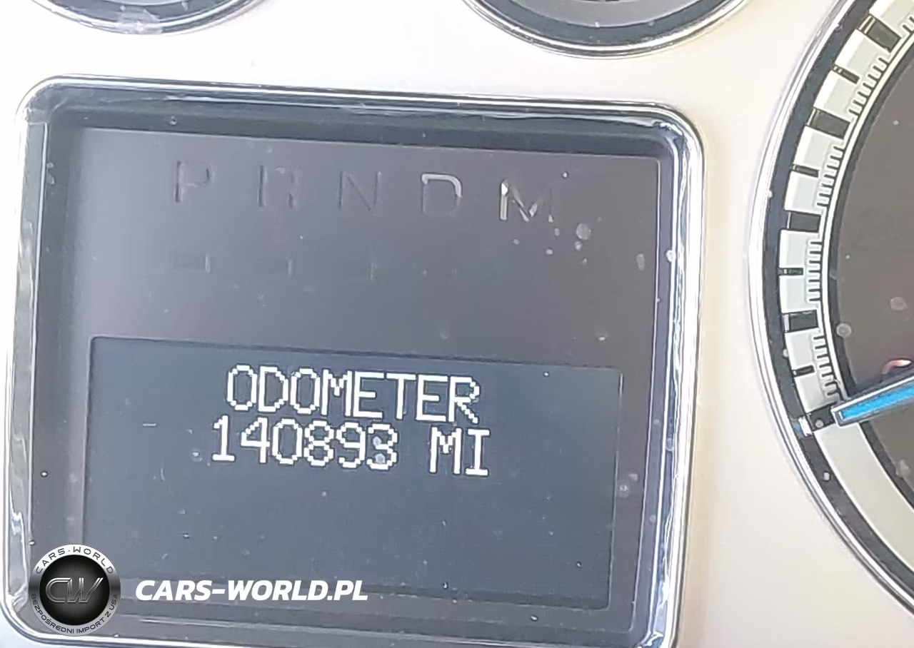 2014 Cadillac Escalade Luxury VIN:1GYS3BEF1ER169756 - 16