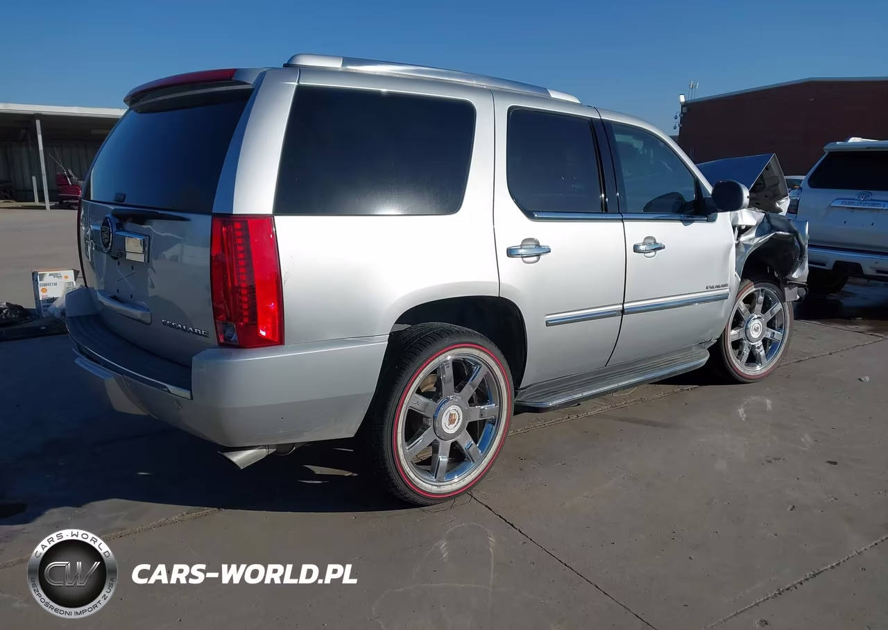 2014 Cadillac Escalade Luxury VIN:1GYS3BEF1ER169756 - 4