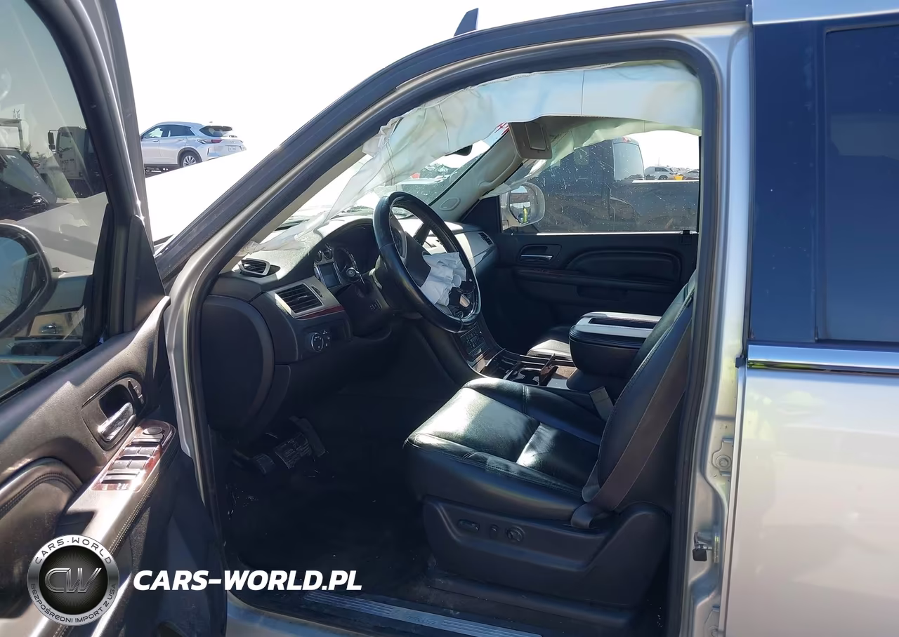 2014 Cadillac Escalade Luxury VIN:1GYS3BEF1ER169756 - 5