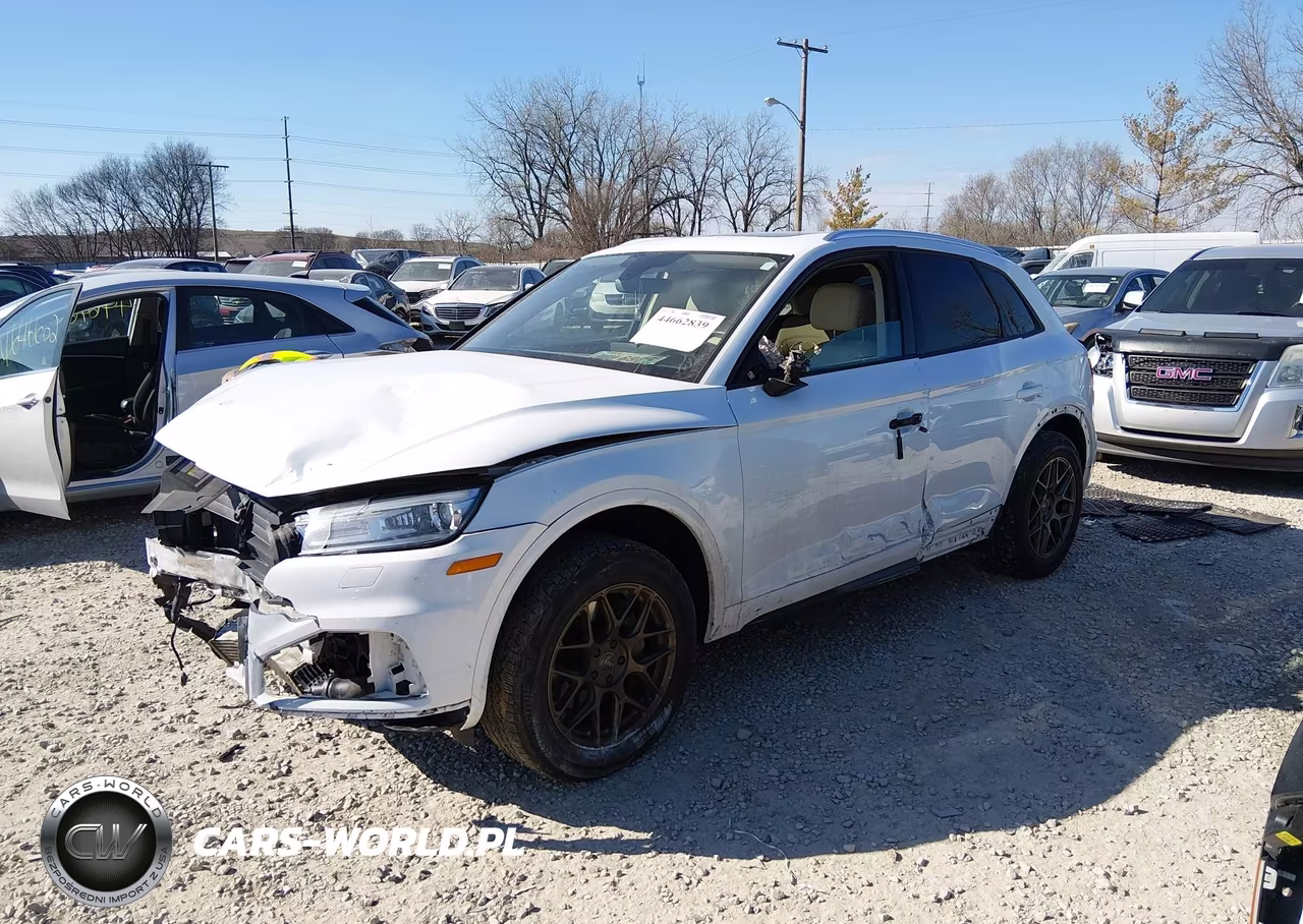 2018 Audi Q5 2.0T Premium-2.0T Tech Premium VIN:WA1ANAFY3J2029548 - 2