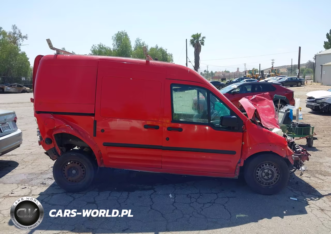 2013 Ford Transit Connect Xl VIN:NM0LS7CN2DT126949 - 13