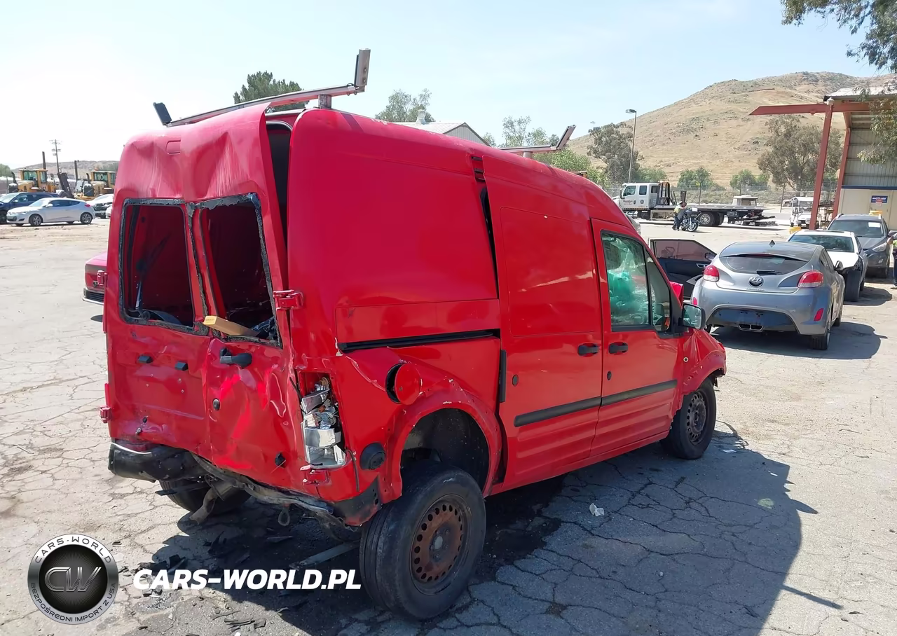 2013 Ford Transit Connect Xl VIN:NM0LS7CN2DT126949 - 4
