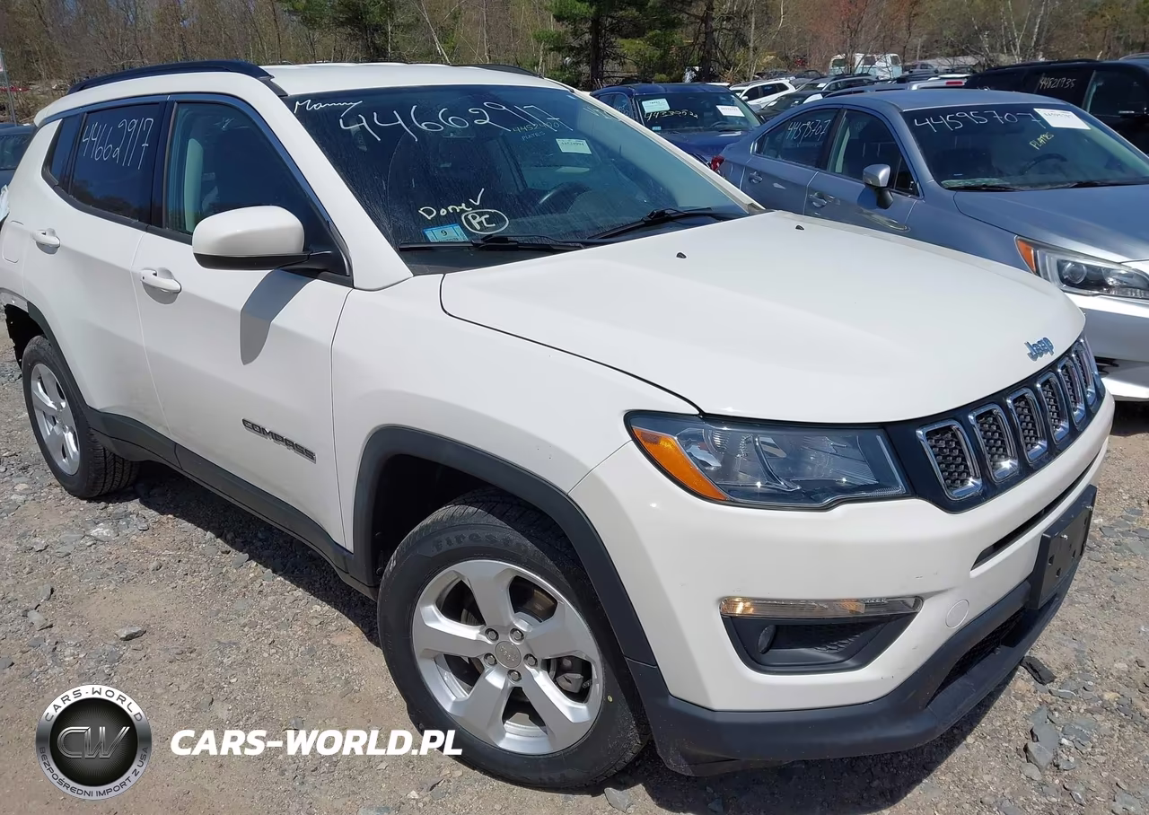 2019 Jeep Compass Latitude 4X4 – zdjęcie 1 z 17