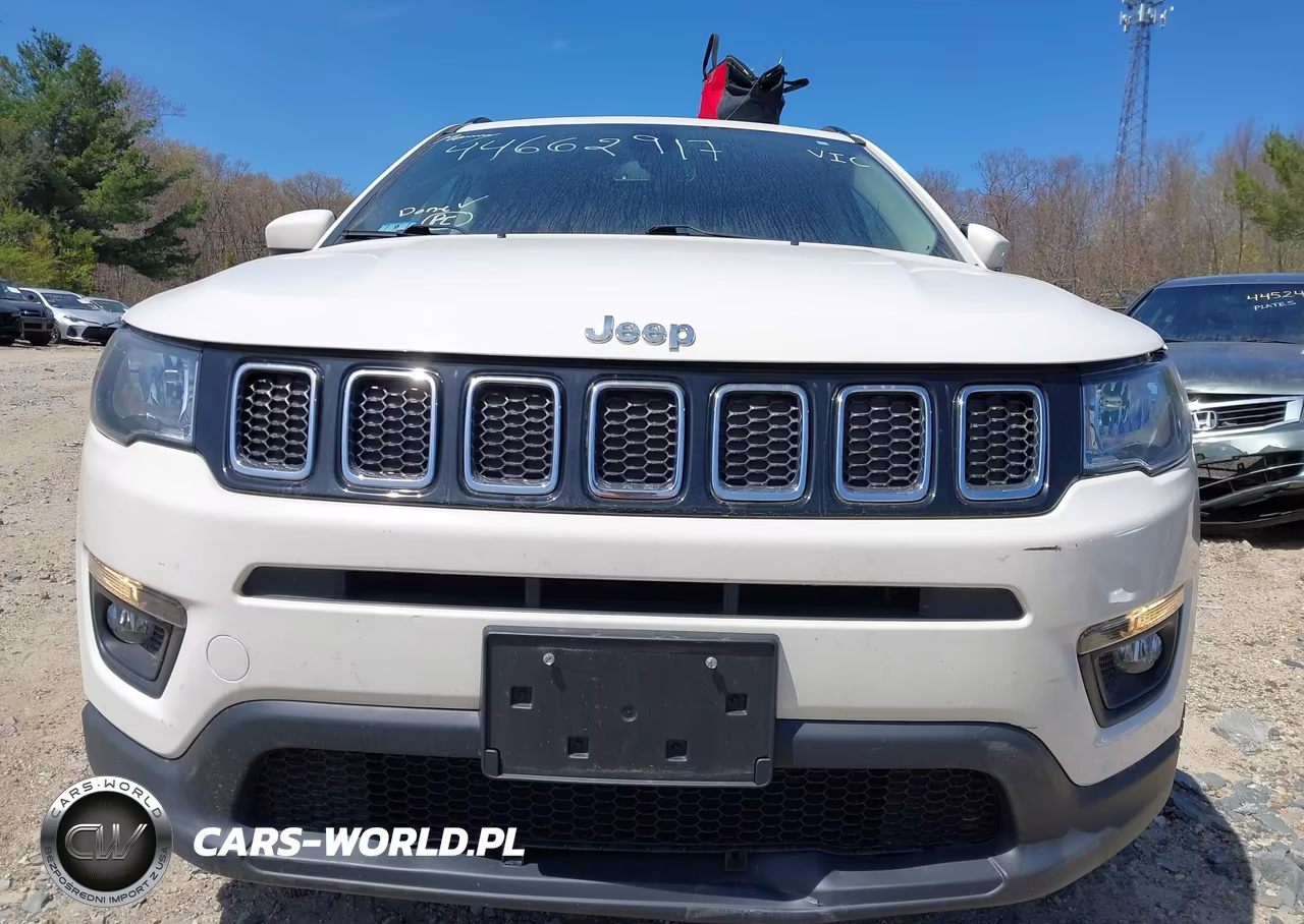2019 Jeep Compass Latitude 4X4 VIN:3C4NJDBB1KT734404 - 13