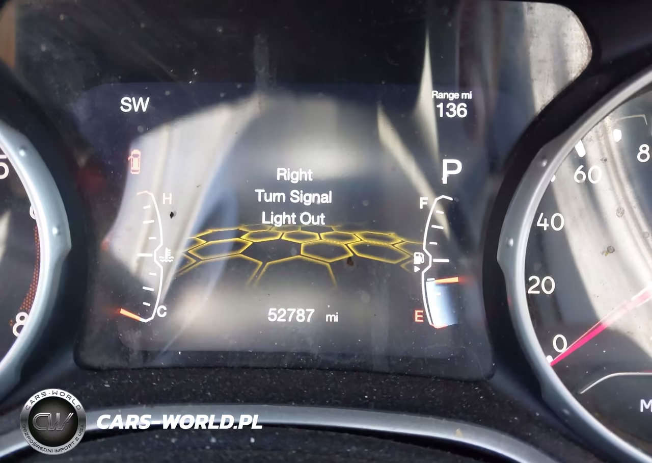2019 Jeep Compass Latitude 4X4 VIN:3C4NJDBB1KT734404 - 16