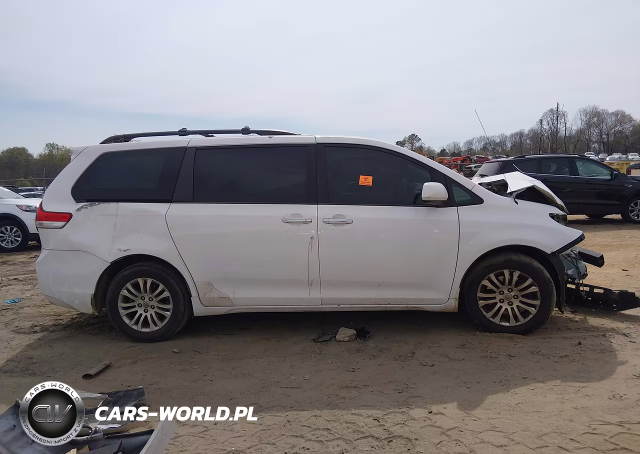 2014 Toyota Sienna Xle V6 8 Passenger VIN:5TDYK3DC7ES417803 - 14