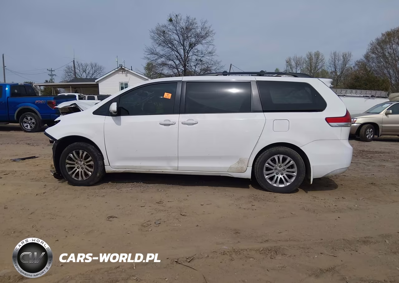 2014 Toyota Sienna Xle V6 8 Passenger VIN:5TDYK3DC7ES417803 - 15