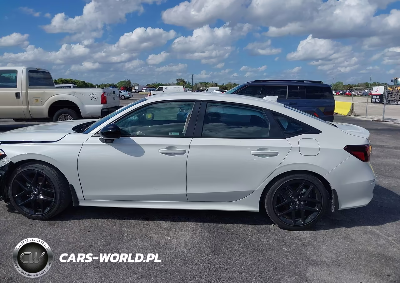 2026 Honda Civic Sport VIN:2HGFE2F57TH530316 - 15