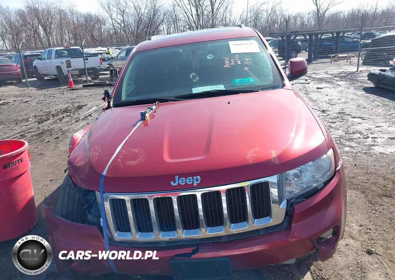 2013 Jeep Grand Cherokee Laredo VIN:1C4RJFAG5DC636257 - 12